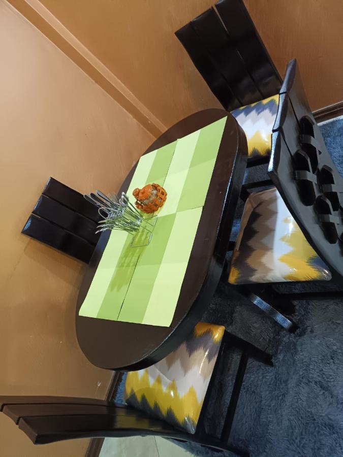 Apartment Jj Homes 3 Bedroom @regal Point