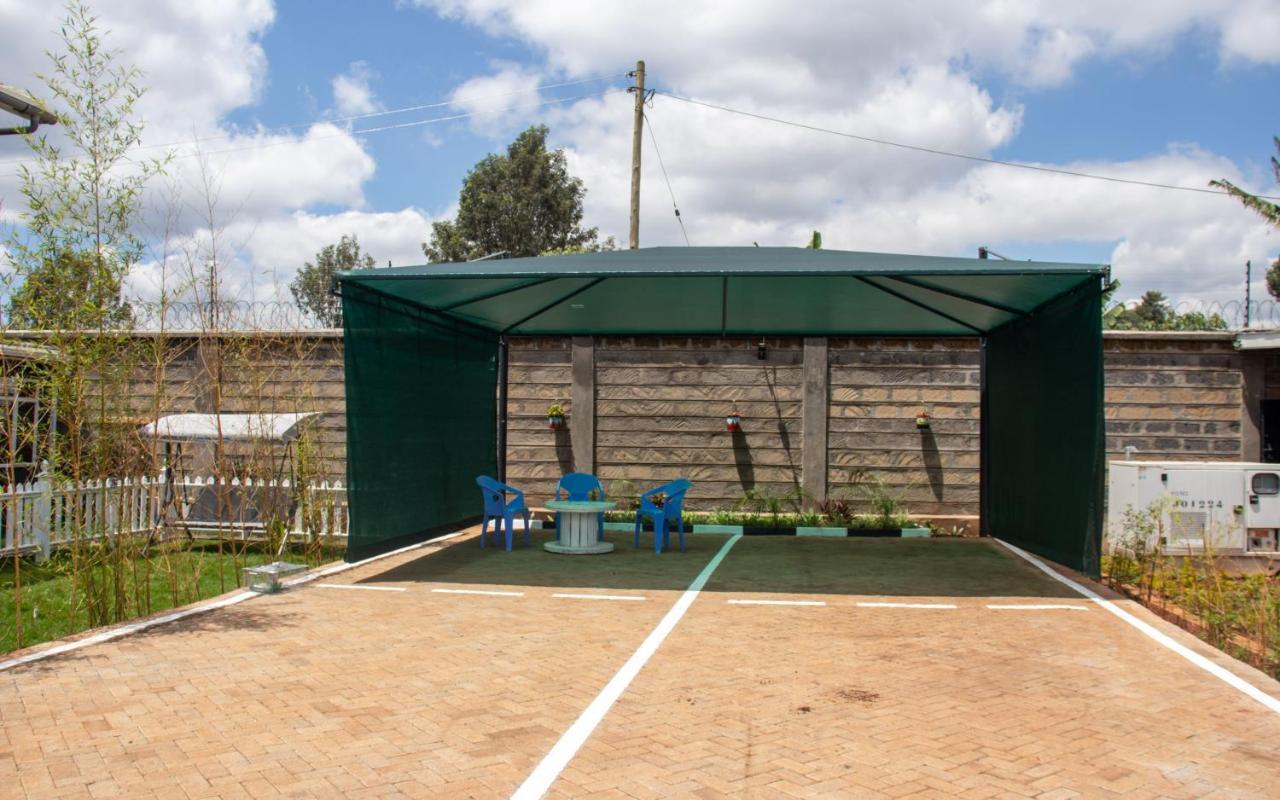 Holiday home Redhill Container House & Private Spa, Ndenderu, Btn Ruaka Area, Tigoni, Limuru In Kiambu County, O7ii, 585, Ooo Nairobi