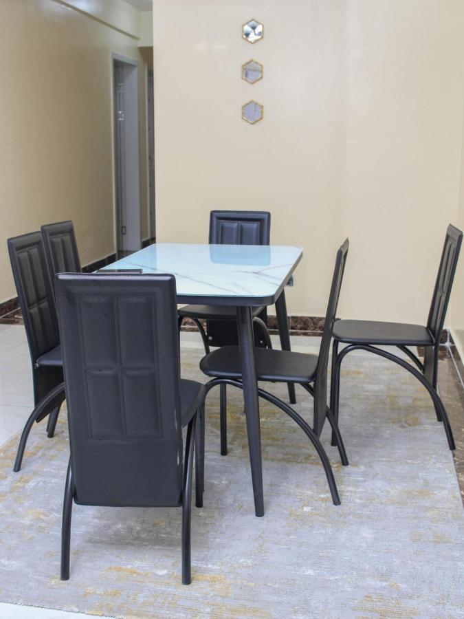 Lux Ndemi Gardens Apartment *