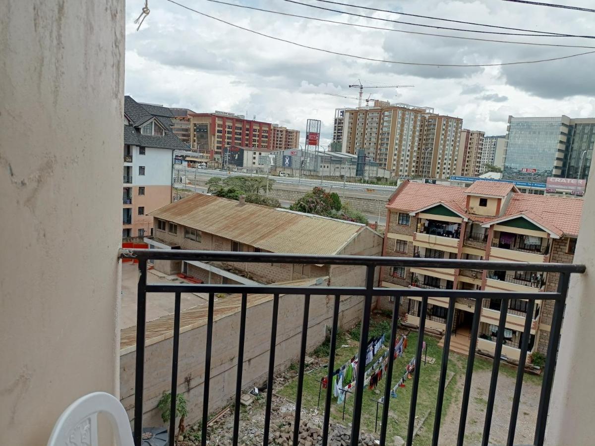 J.j Homes 1- Bedroom Apartment,