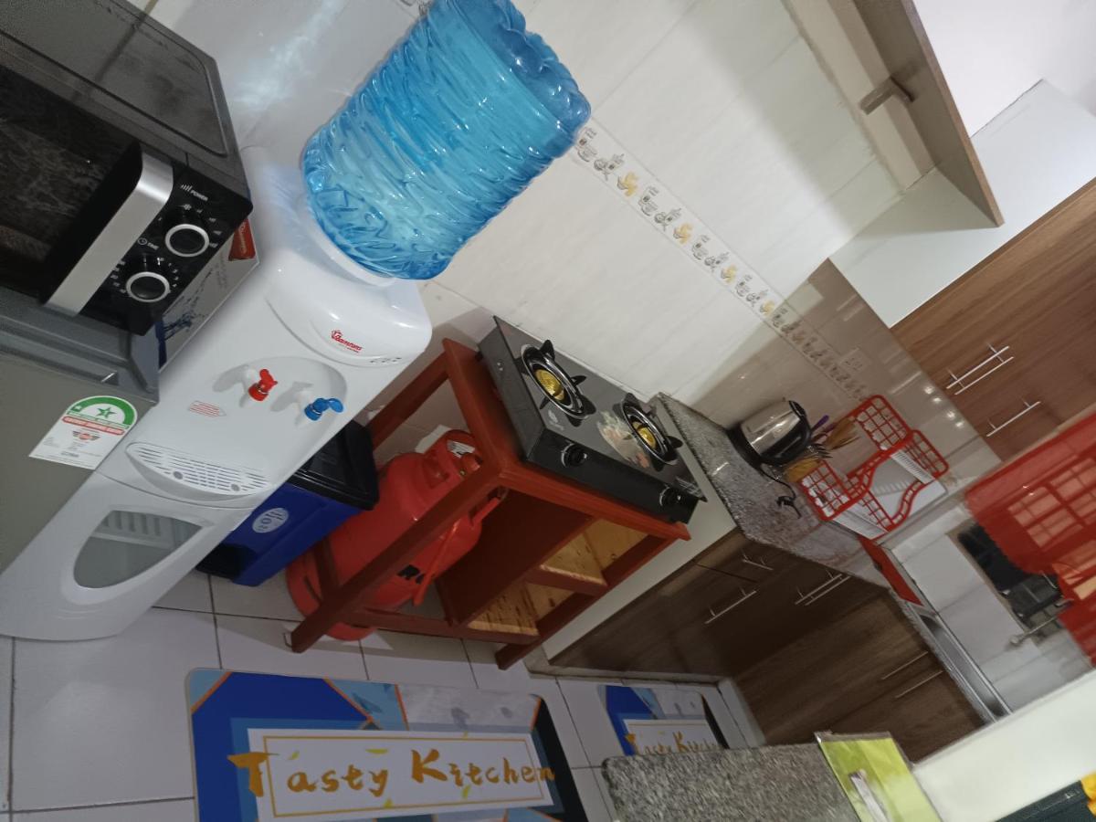 J.j Homes 1- Bedroom Apartment,