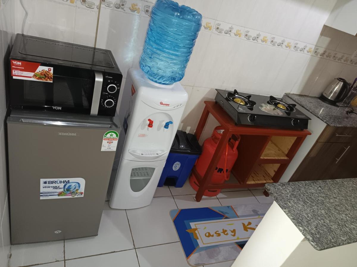 J.j Homes 1- Bedroom Apartment, Apartment *