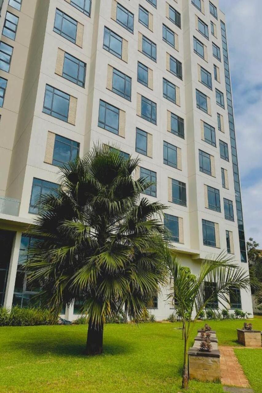 Somerset Westview Apartment *