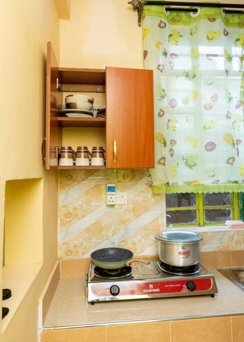 Repose - Karen, 2 Bedroom, Wifi,parking, Cctv Apartamento *
