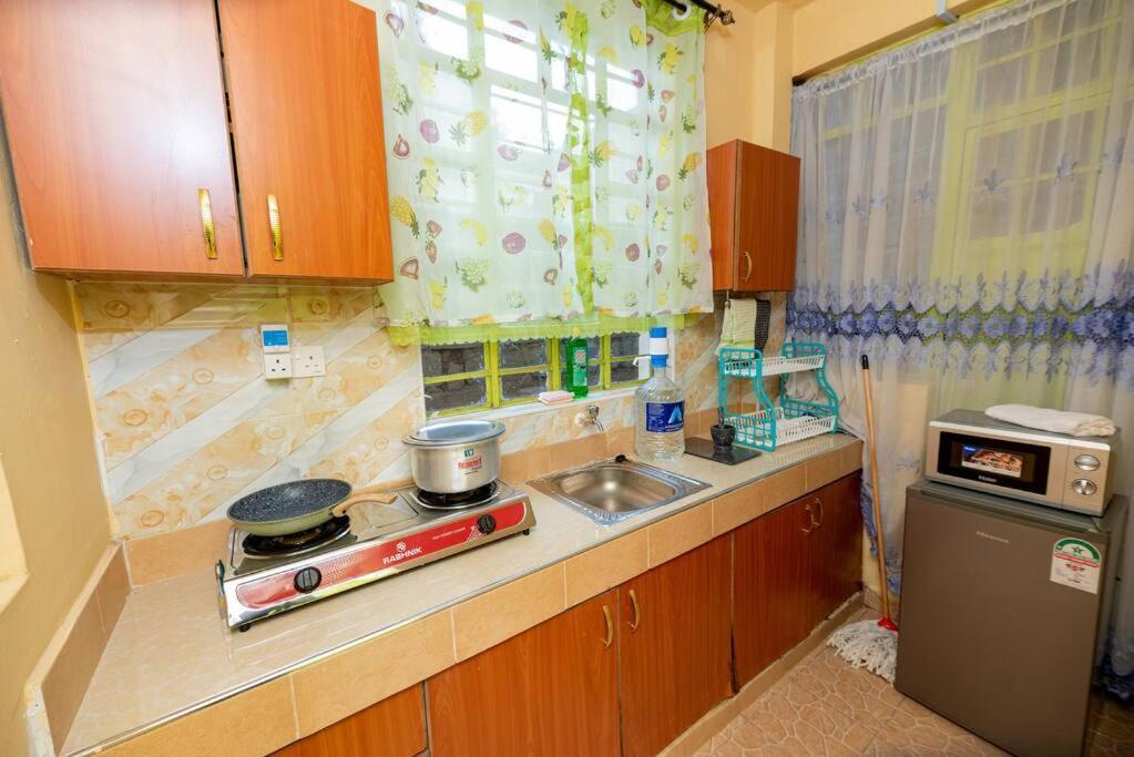 Repose - Karen, 2 Bedroom, Wifi,parking, Cctv Apartment *