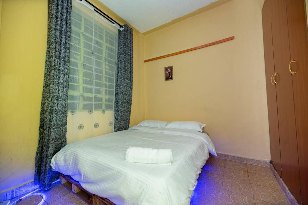 Repose - Karen, 2 Bedroom, Wifi,parking, Cctv *