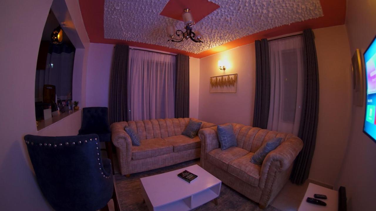 Apartment Charming 1 Bedroom, Roysambu Nairobi