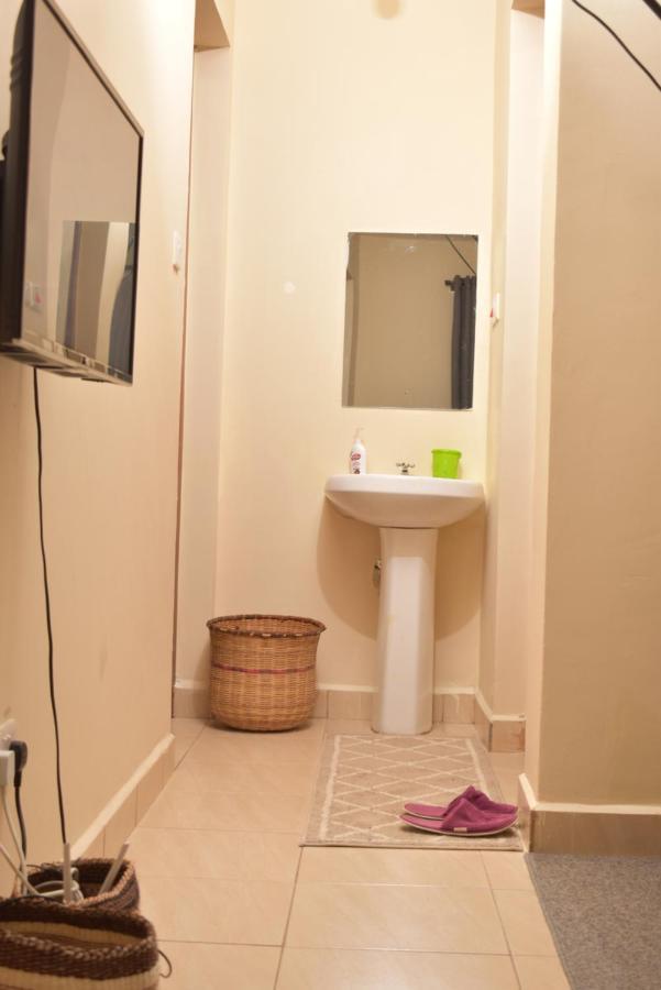 Imara Daima Furnished Apartment *