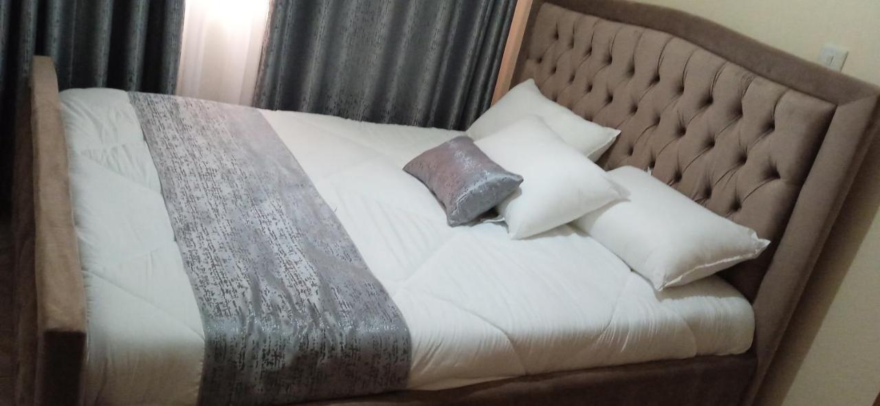 Apartment Kalwani Park