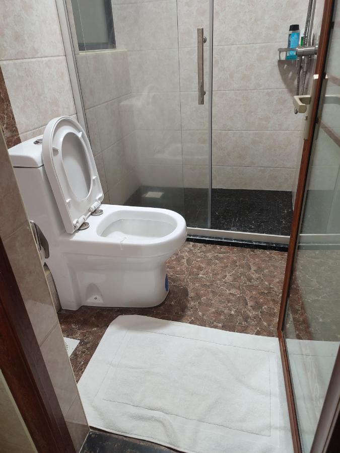 Kilimani Superb One And Half Bedroom Near Yaya Centre With Netflix Apartamento *