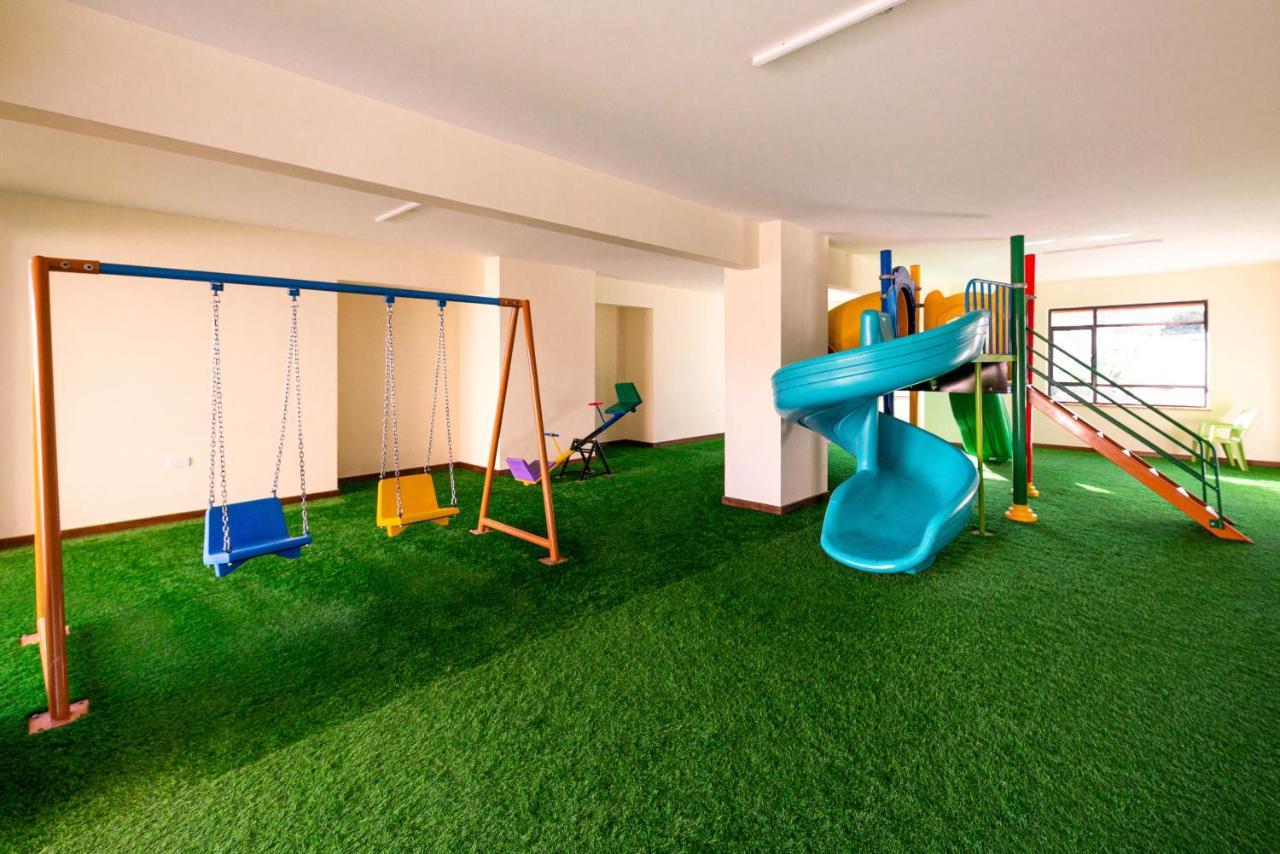 K's Place - Elegant 2 Bedroom With A Pool & Gym Apartamento