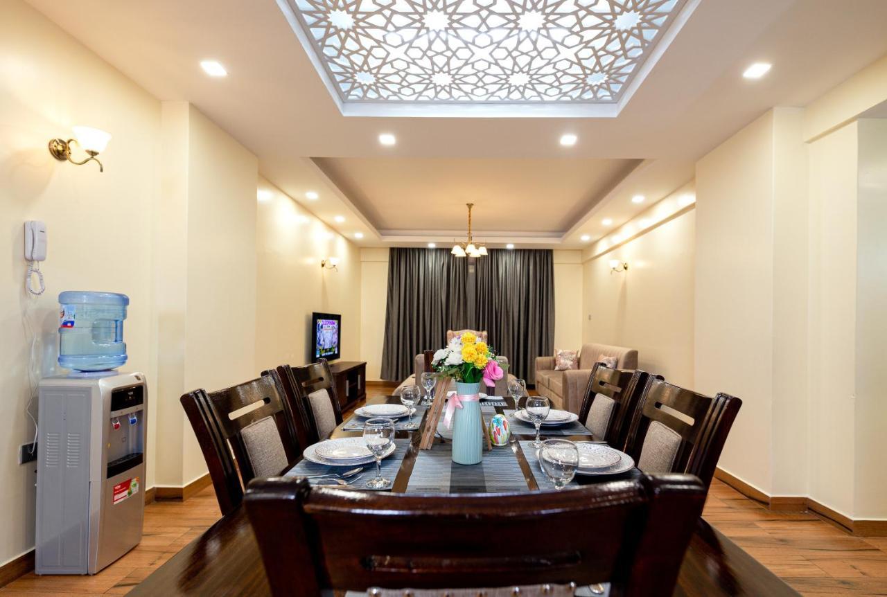 K's Place - Elegant 2 Bedroom With A Pool & Gym Nairobi