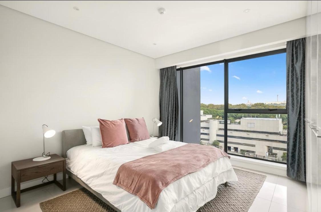 The Burlington Penthouse Apartment *