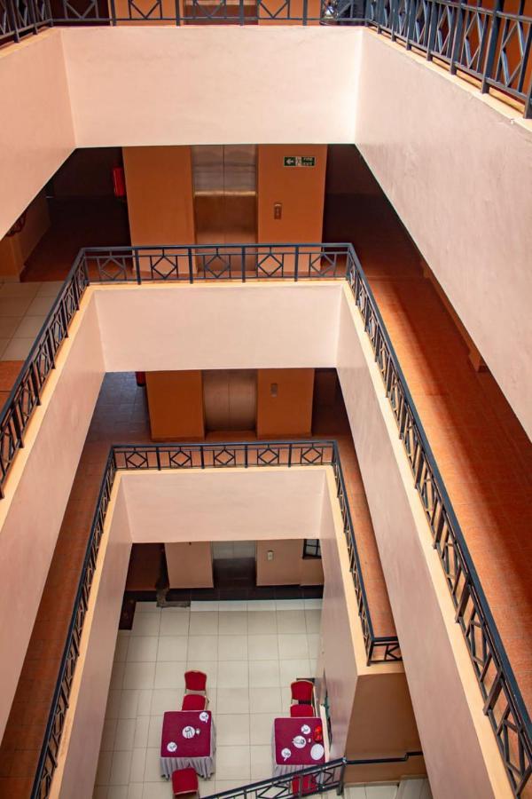 Hotel Deka Ngara *