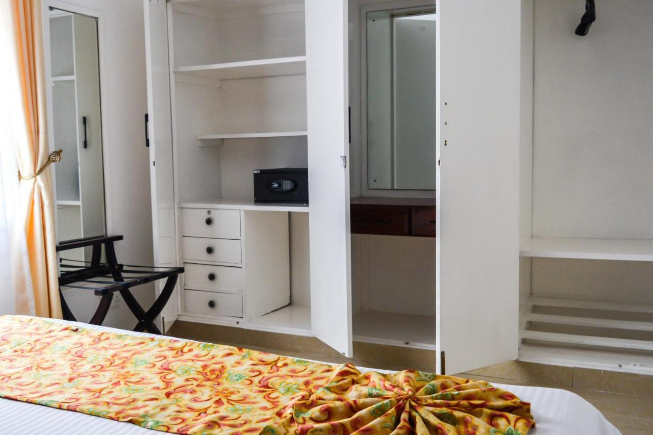 Hotel Brickwood Apartments 4*