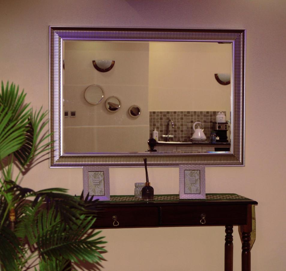 The Karen Apartment *