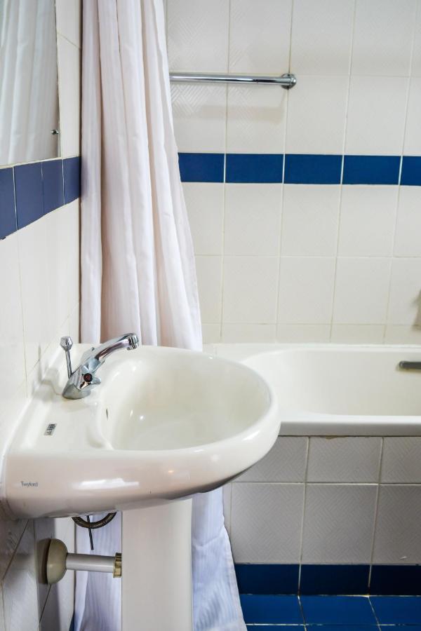 Hotel Brickwood Apartments 4*
