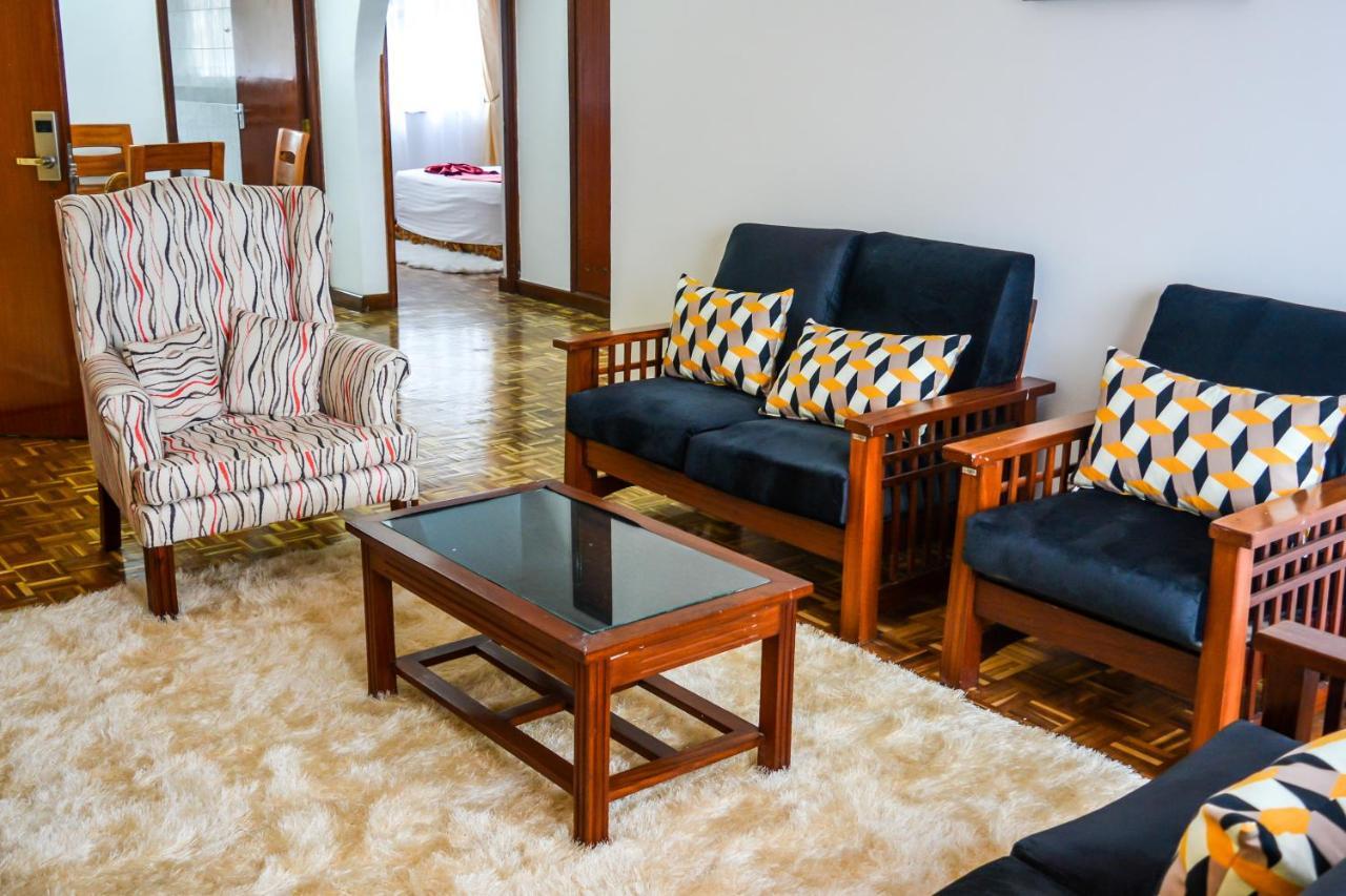 Brickwood Apartments 4*