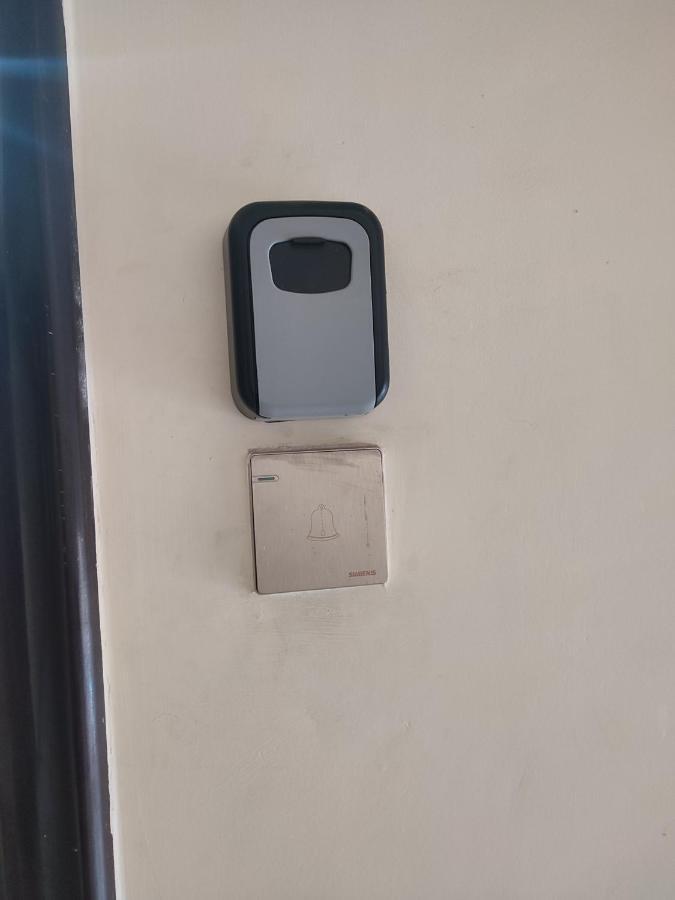 Apartamento Kilimani Superb One And Half Bedroom Near Yaya Centre With Netflix