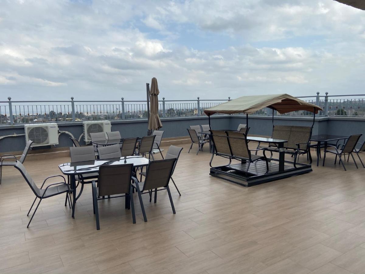 Neema Executive Suites With Balcony On Ngong Rd Near Junction Mall * Nairobi