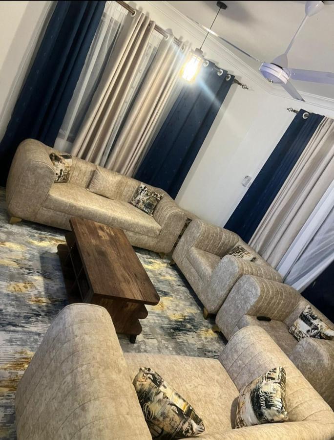 Apartment Pride Luxurious - Free Transport From Airport For Pre Payment Bookings