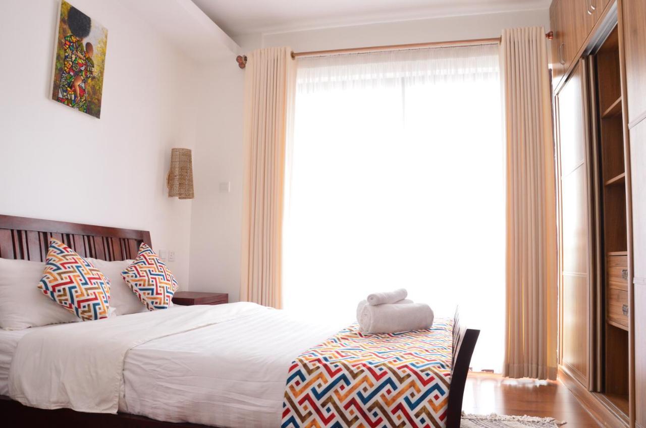Cherrywood Apartment *