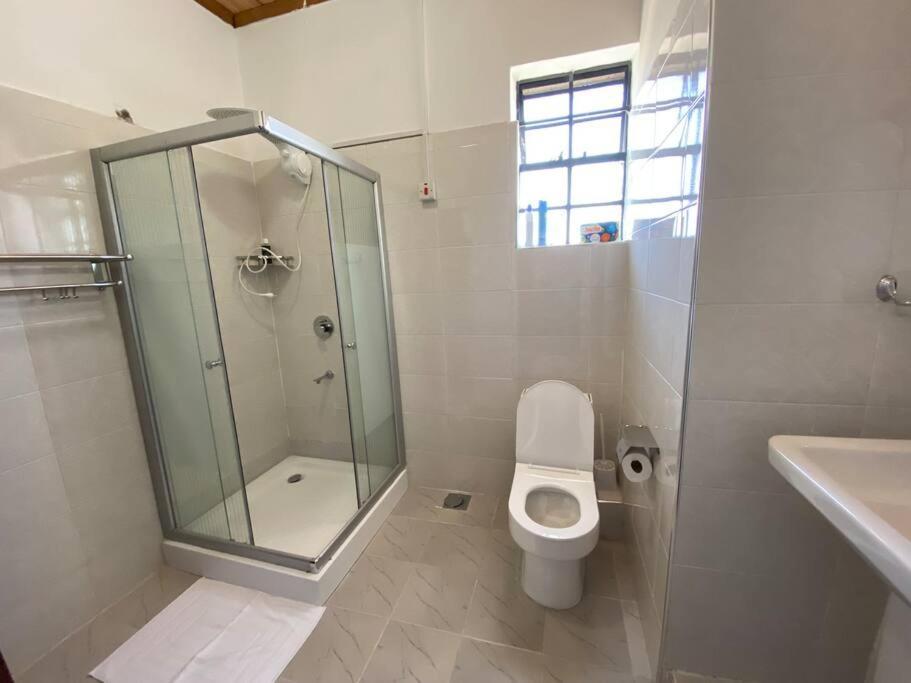 Apartment Lavington's Stylish Retreat-near Malls, Restaurants And Nairobi