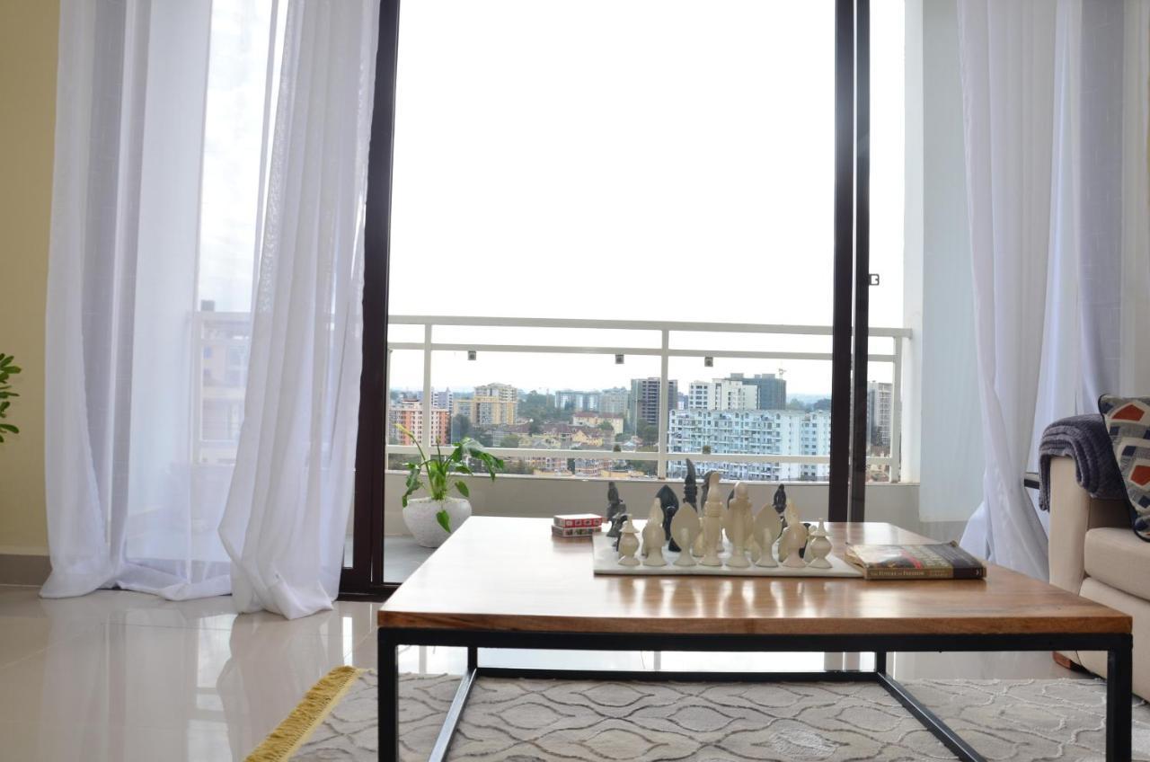 Apartment Charming 2 Bedroom Penthouse Apartment.
