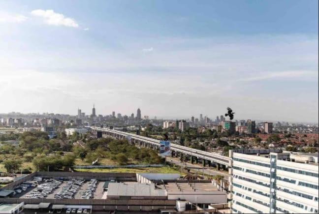 Pride Luxurious - Free Transport From Airport For Pre Payment Bookings Nairobi