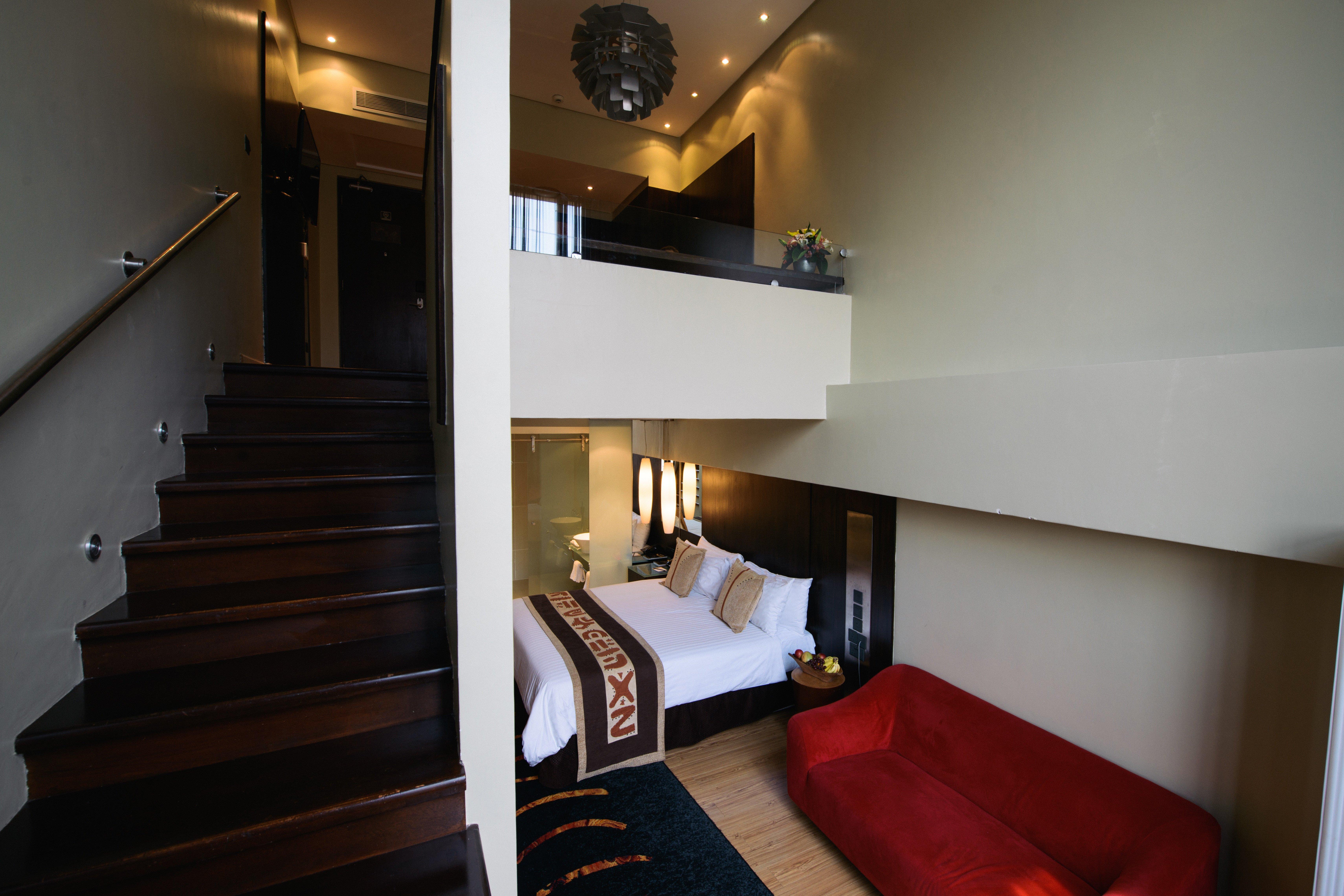 Mercure Upper Hill 4*
