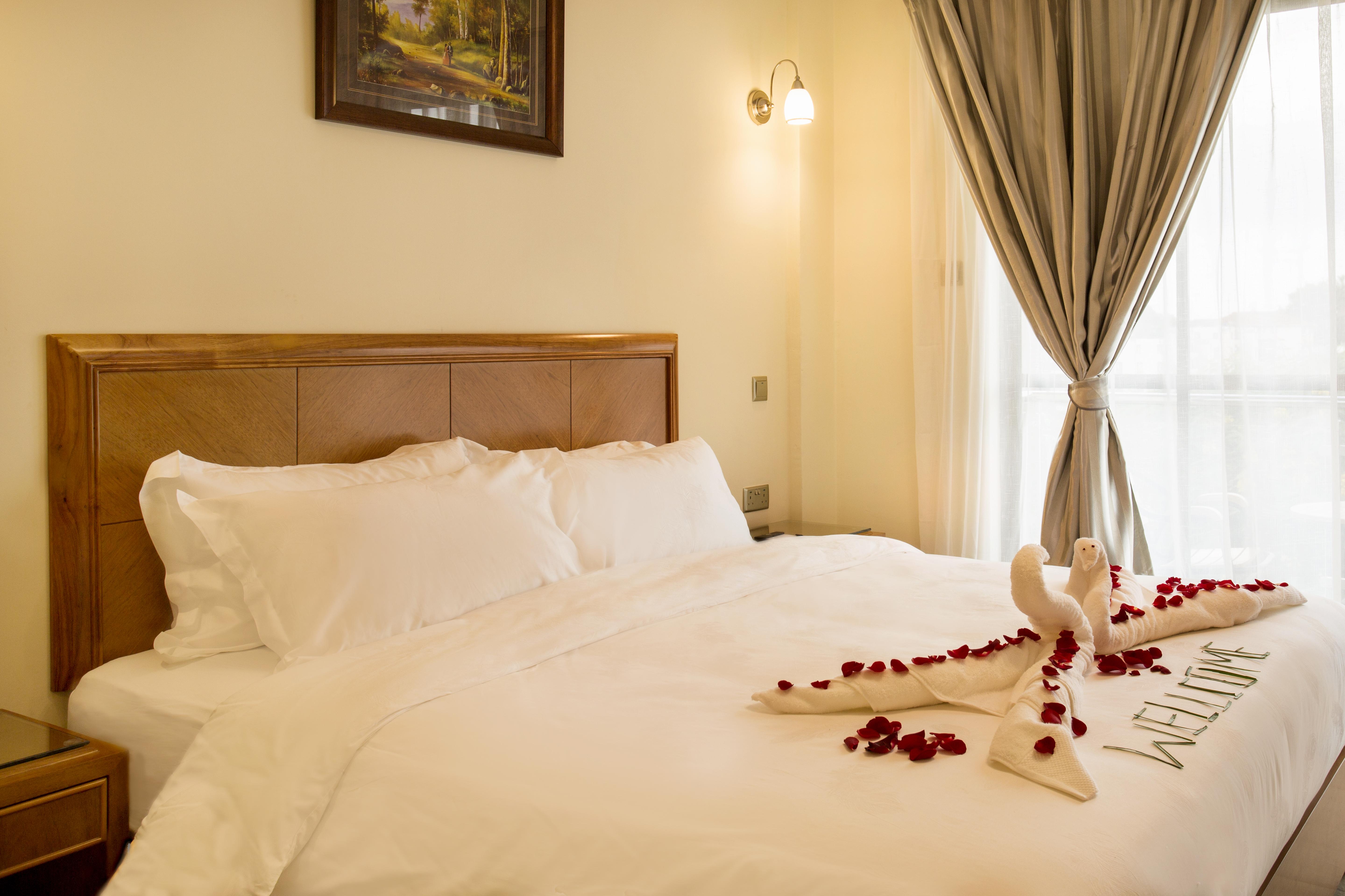 Lotos & Suites, Hotel