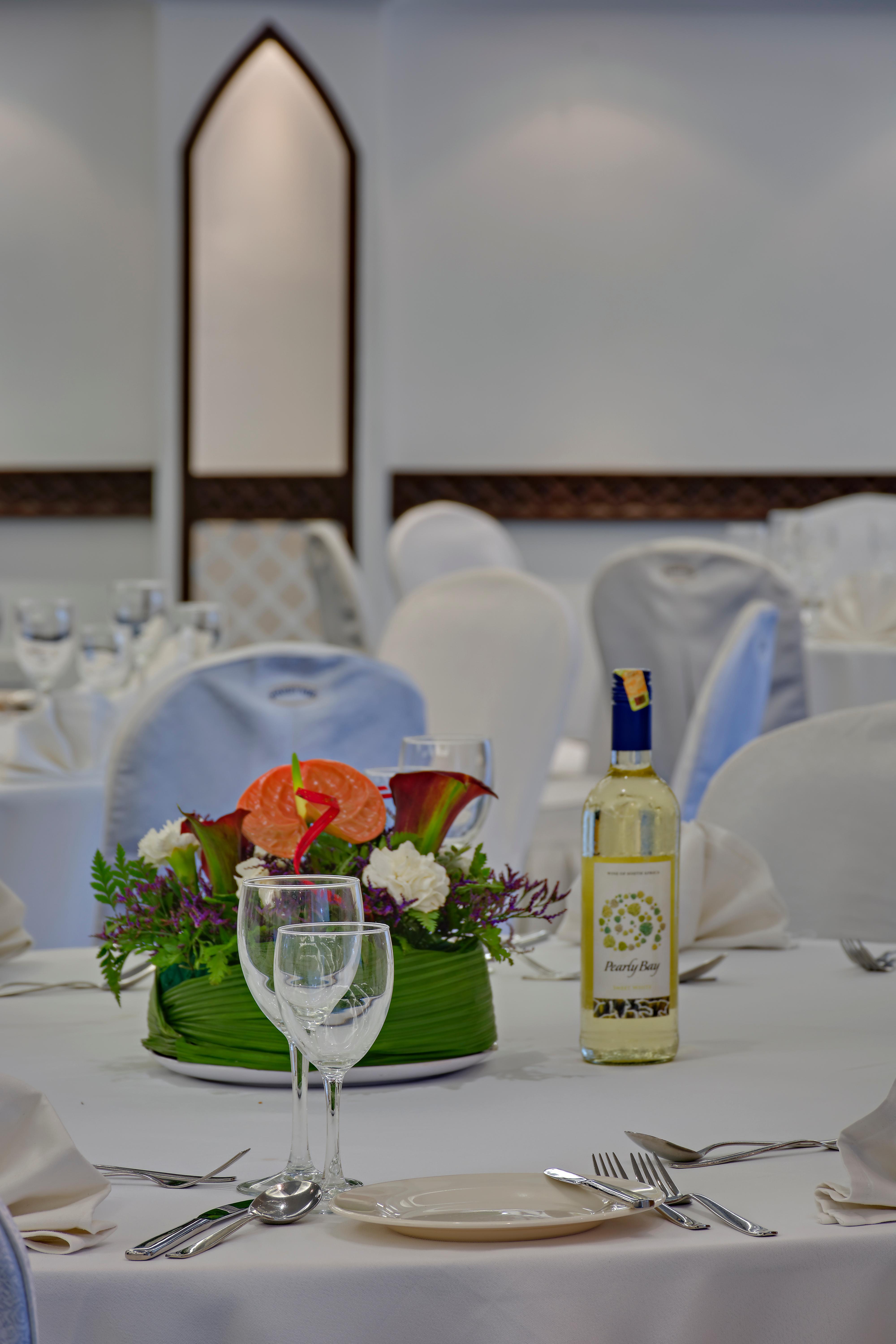 Hotel The Heron By Sarovar Portico India 4*