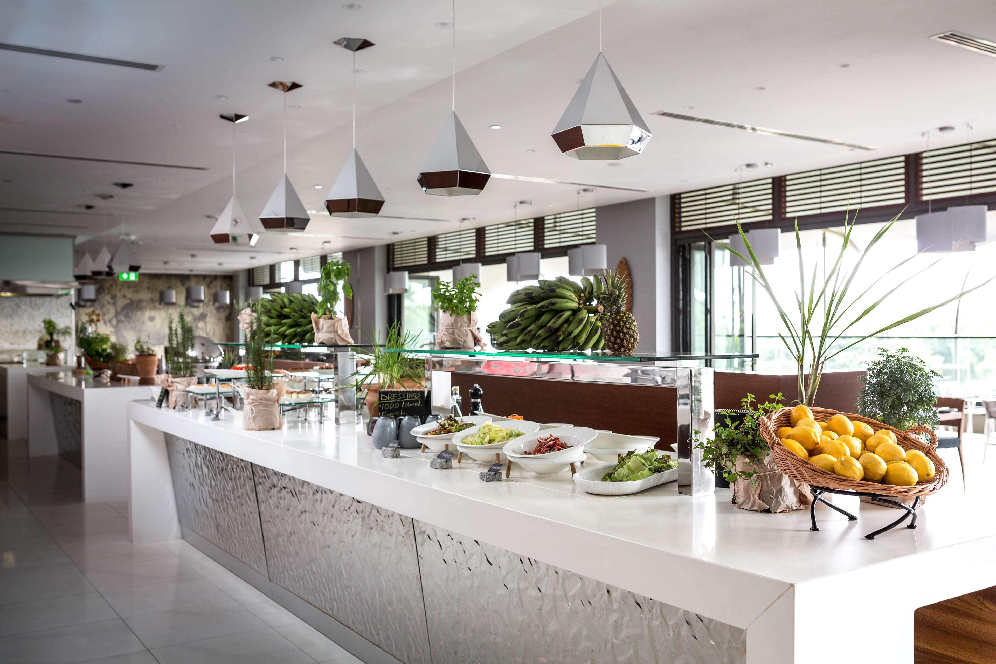 Radisson Blu Hotel, Upper Hill Hotel