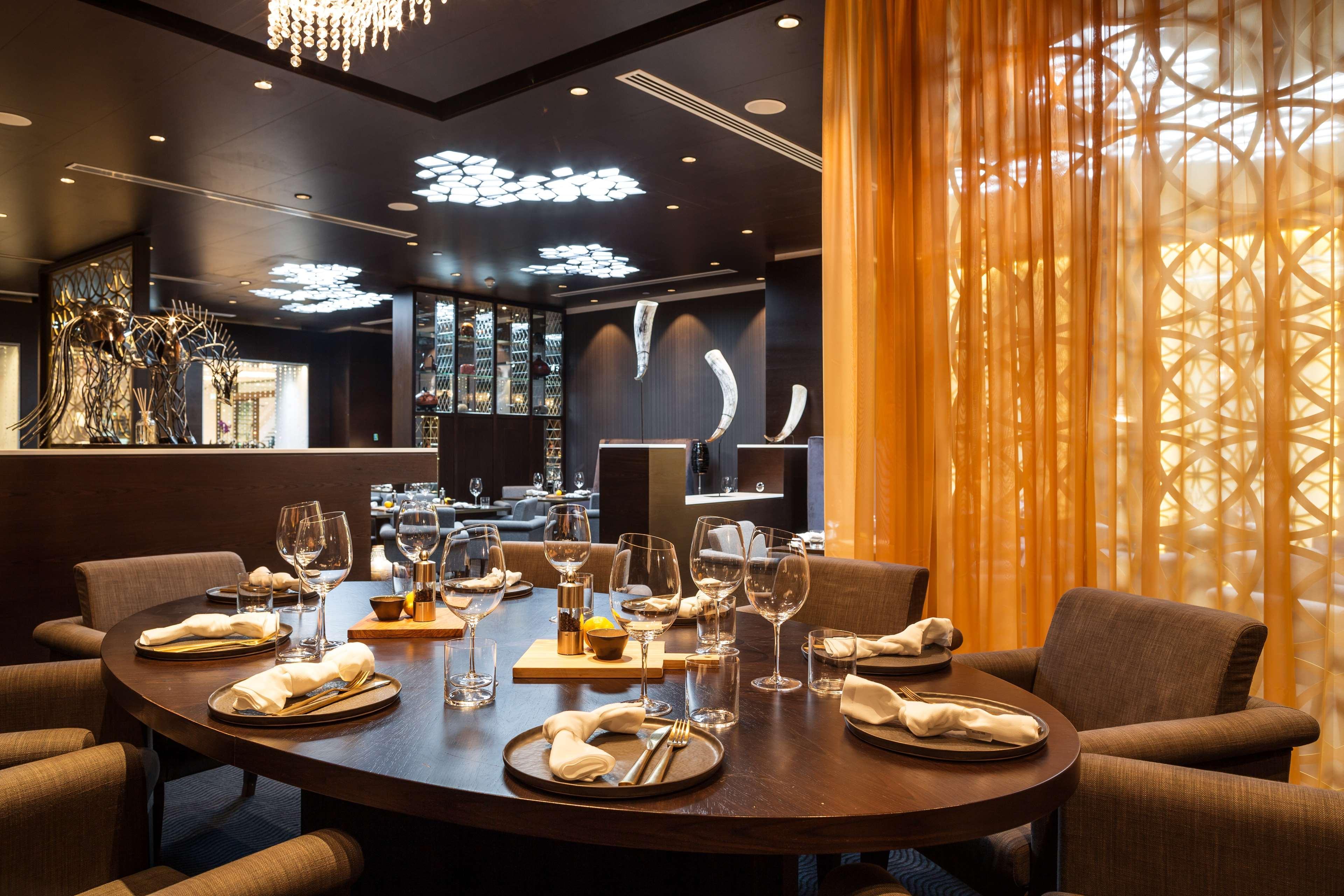 Radisson Blu Hotel, Upper Hill 5*
