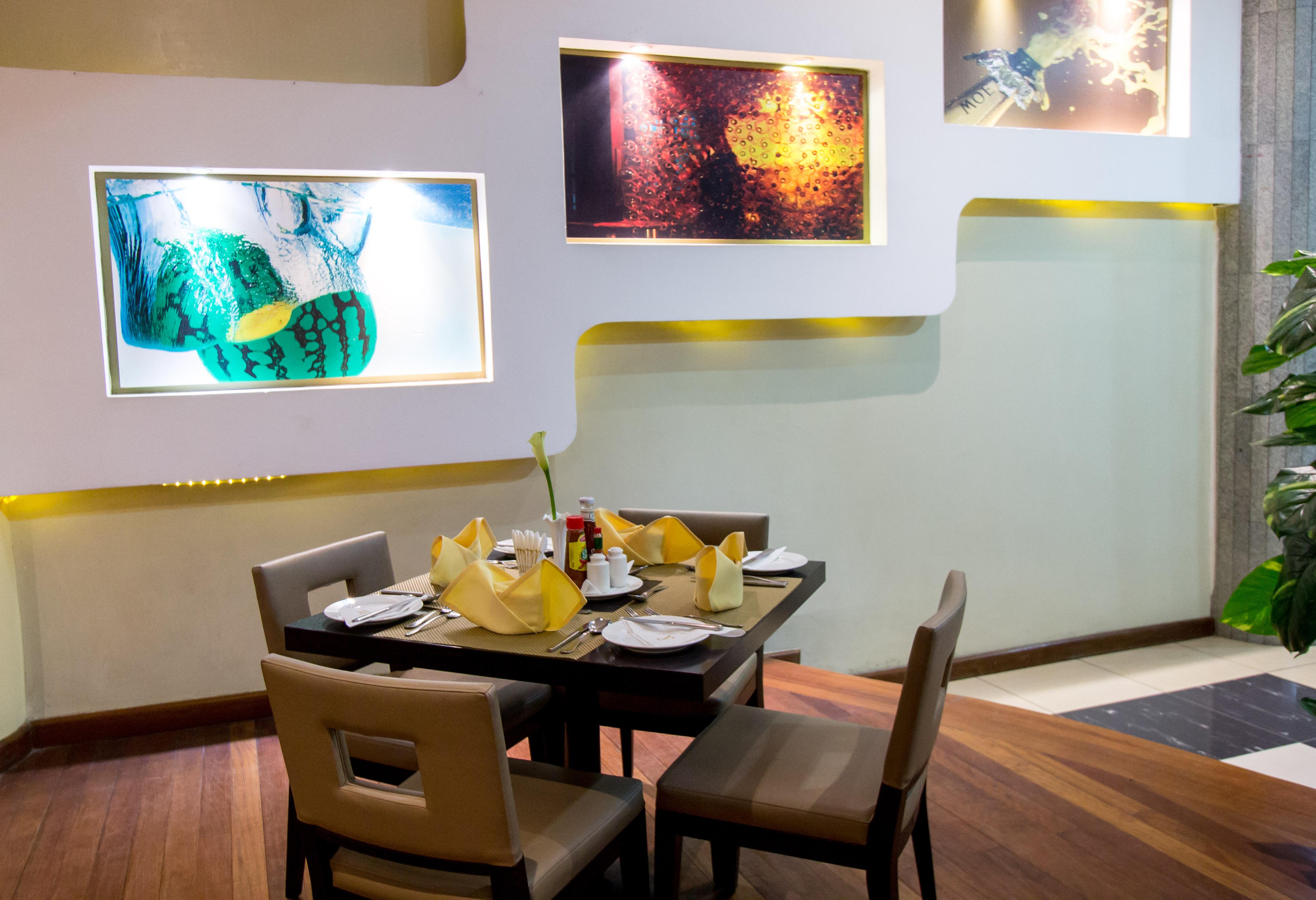 Hotel The Panari - Near Jomo Kenyatta International Airport 4*