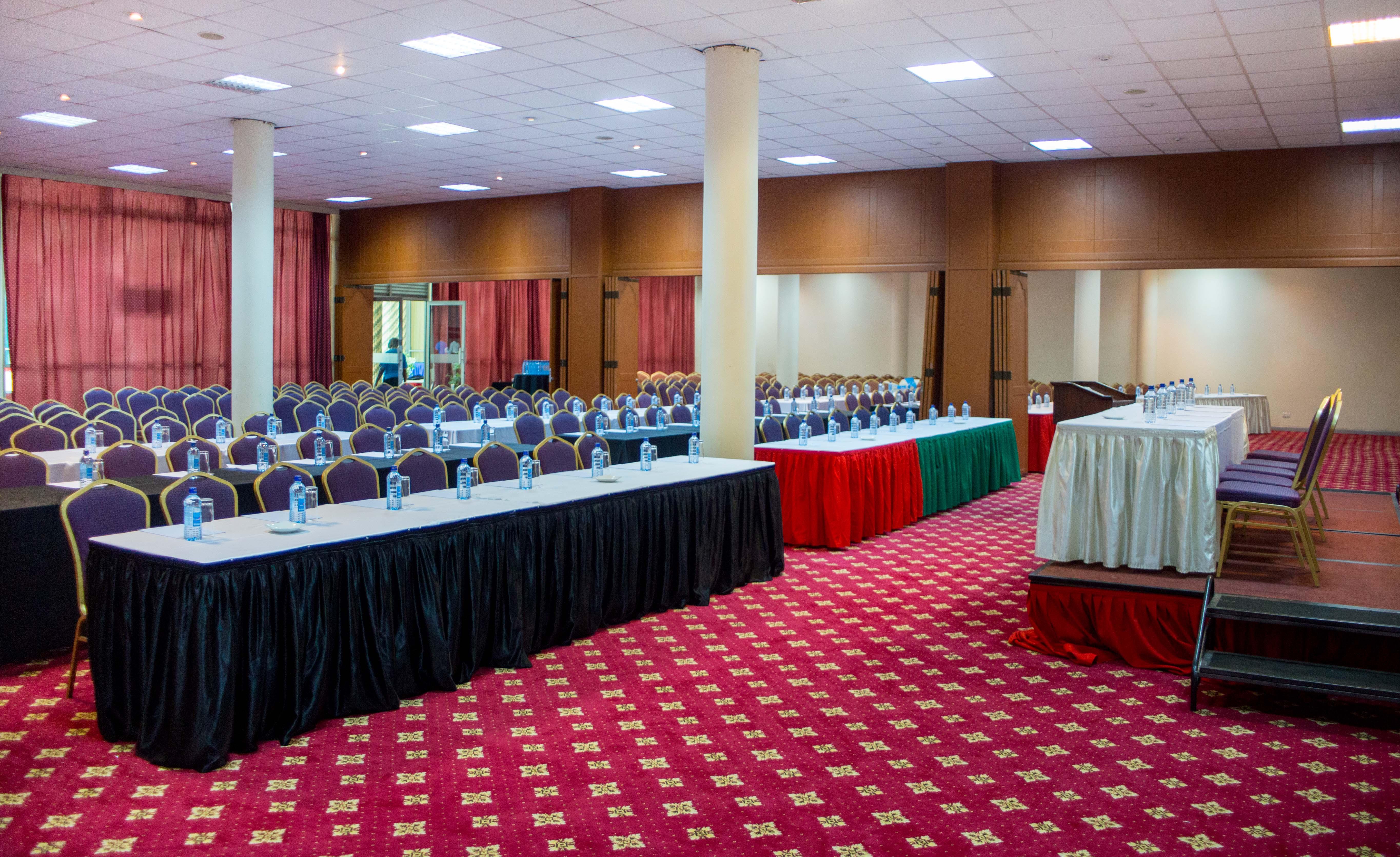 The Panari - Near Jomo Kenyatta International Airport 4* Nairobi