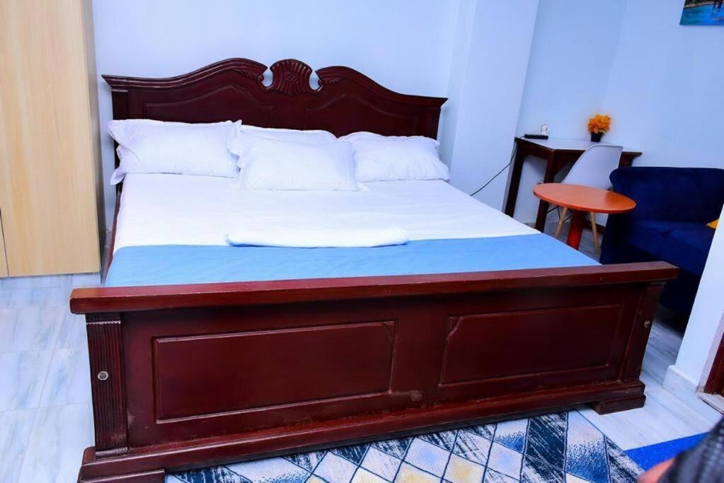 Fully-furnished Studio-fedha,supaboma Apt Apartment