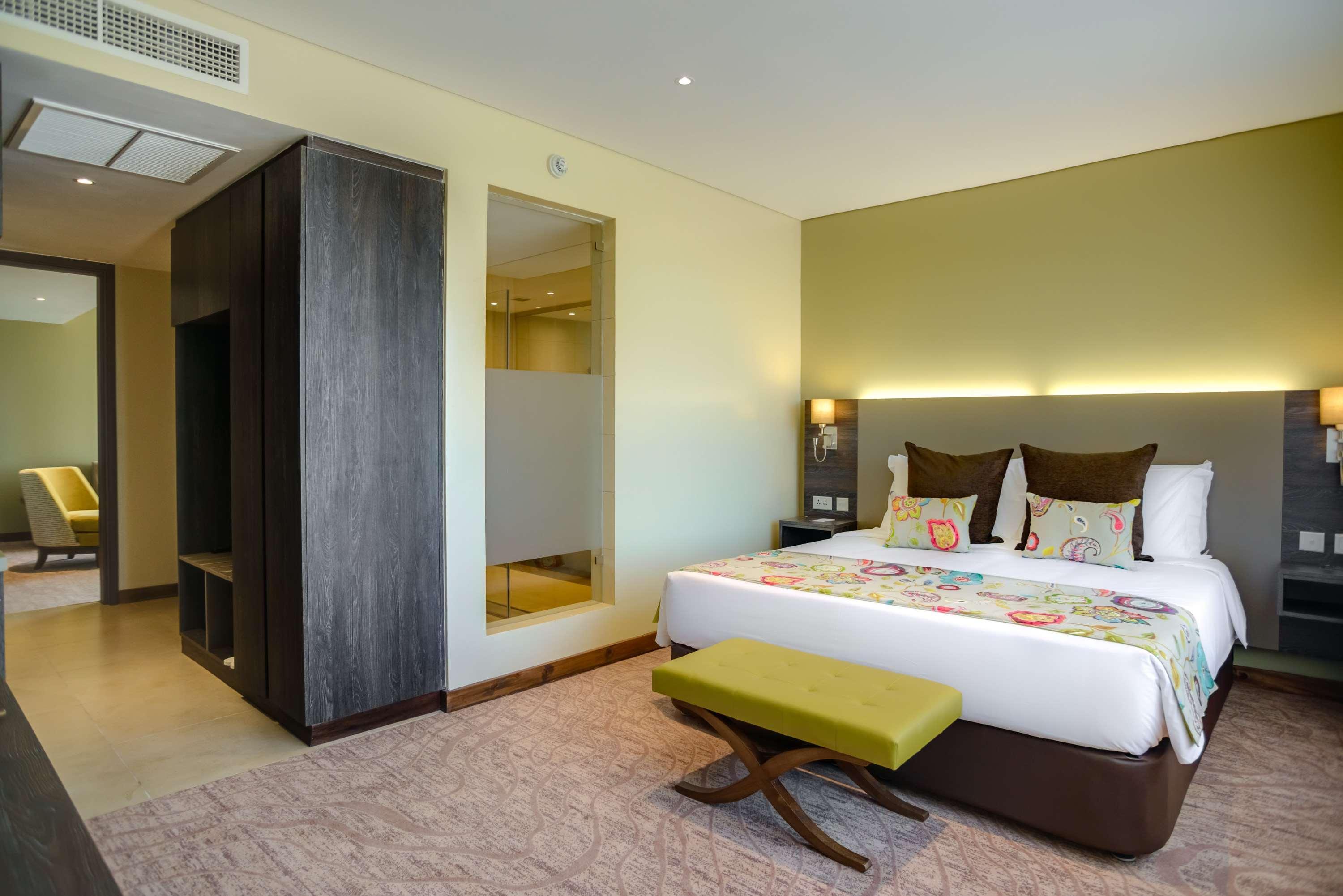 Hotel Tamarind Tree 4*