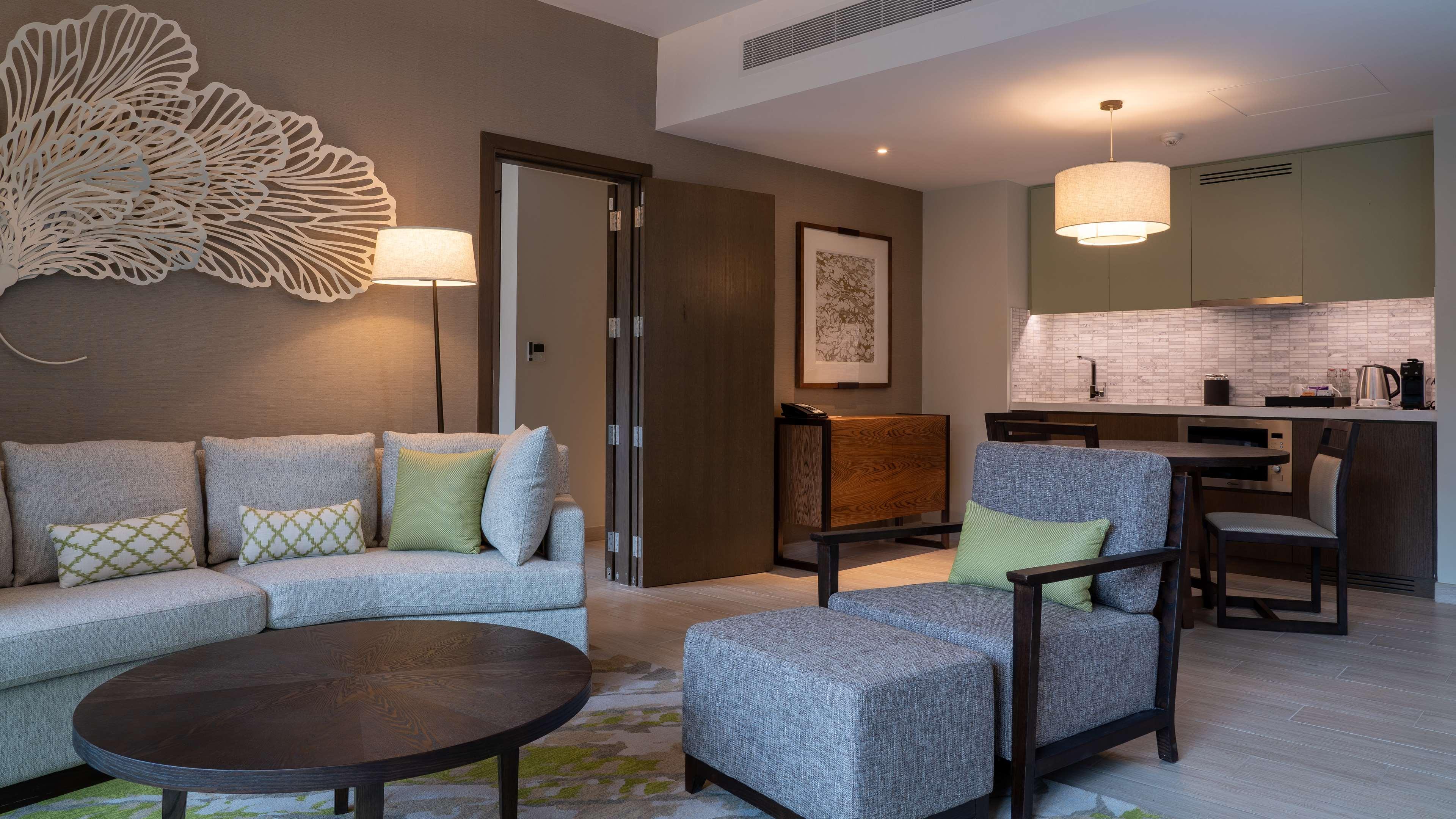 Hotel Radisson Blu & Arboretum 5*