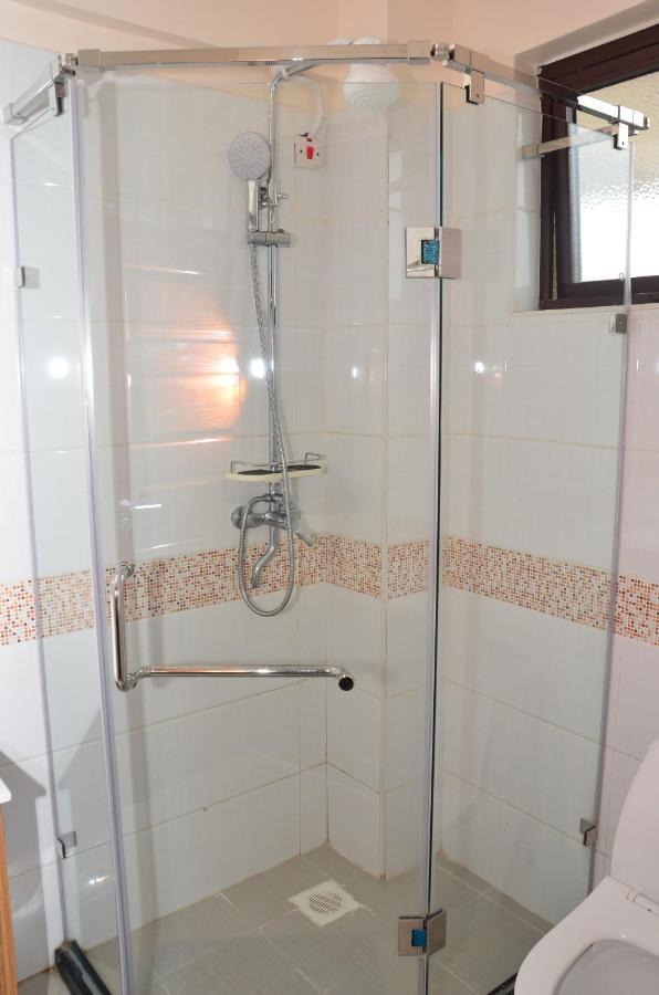Charming 2 Bedroom Penthouse Apartment. * Nairobi