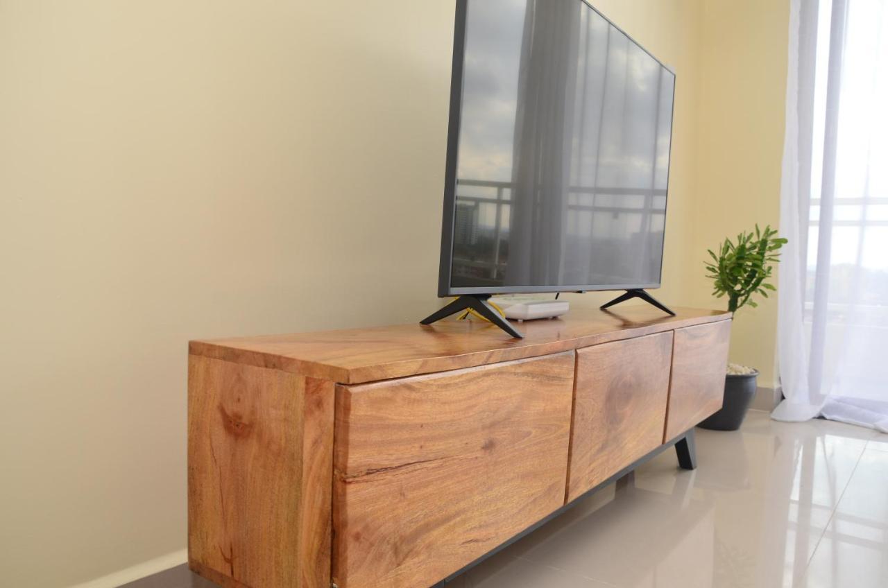 Charming 2 Bedroom Penthouse Apartment. * Nairobi