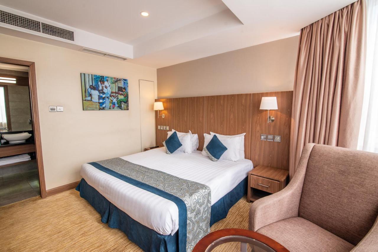 Safari Club By Swiss-belhotel 4*