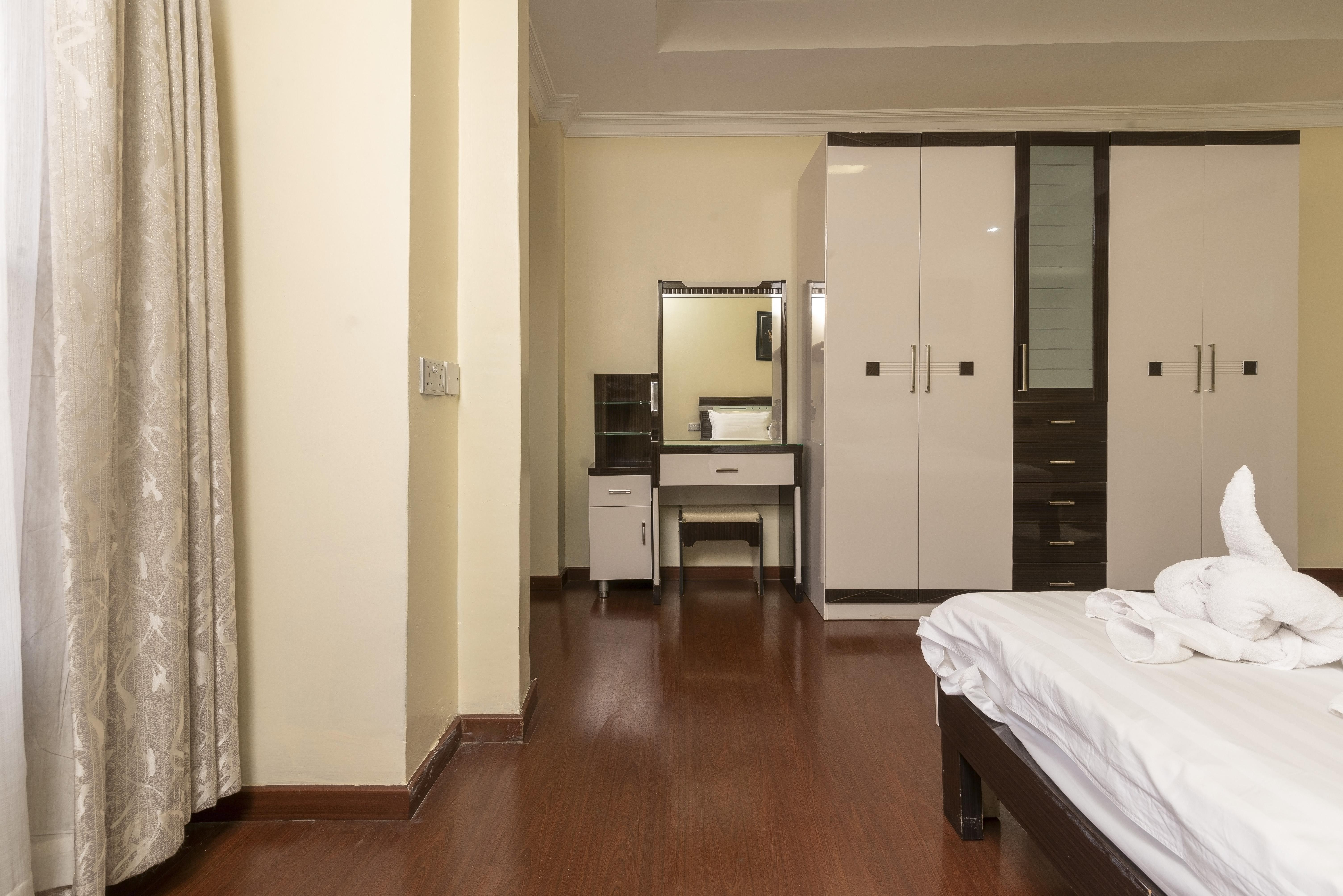Eldon Aparthotel 4*