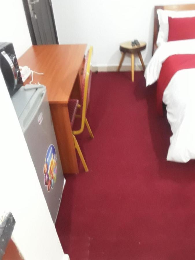 Jeyem Stays -eagle Court