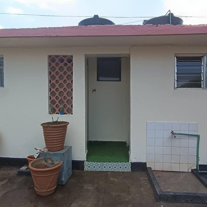 Apartment Walk To Strathmore Uni, Java, Wilson Airport,tmall *