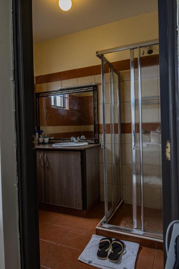 Mellow Suites 4*