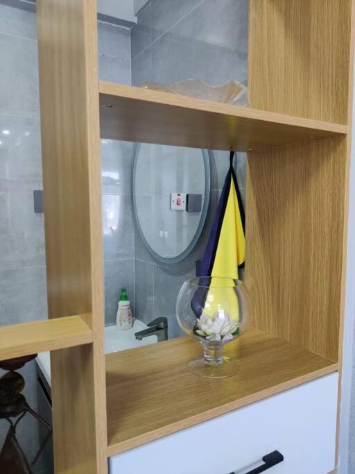 Cozy Little Nook With Views In Kilimani * Nairobi