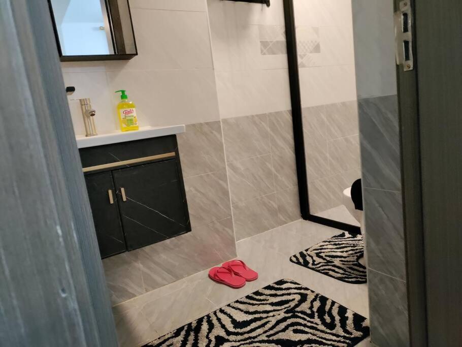 Royal Garden Studio In Kindaruma Road Kilimani Apartment Nairobi