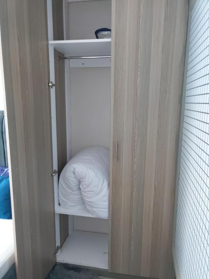 Convertible 1 Bedroom By Dg's Apartment