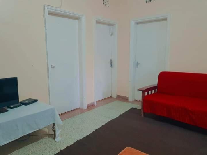 Hostel Pinkroses Gardens